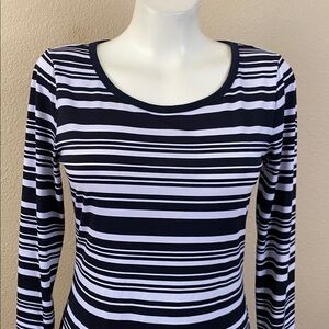 Michael Kors black-and-white striped long sleeve tunic top S ❤️❤️